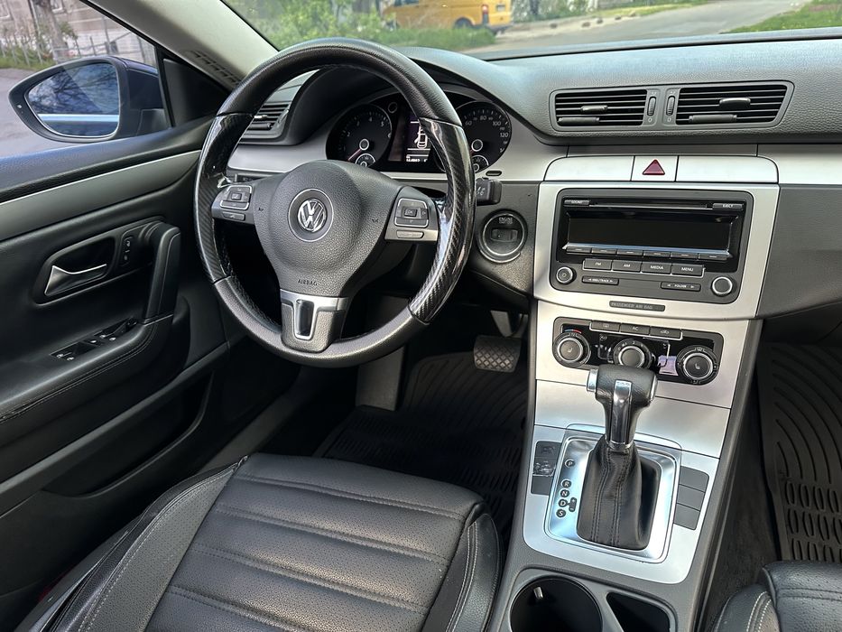 VOLKSWAGEN  PASSAT CC / 2.0 TSI.Автомат