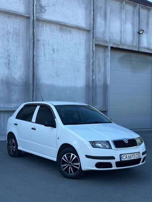 Продам Шкоду Фабию 1.2 газ-бензин