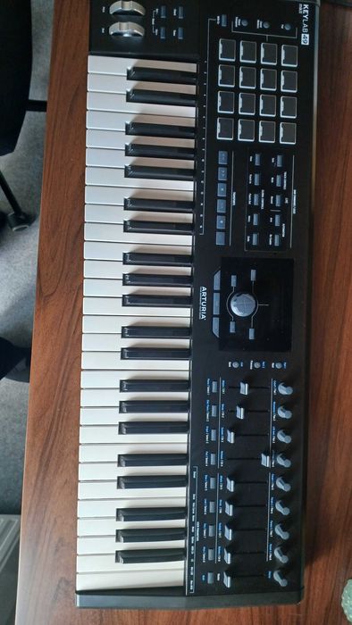Arturia Keylab Mk2 49 klawiszy (ta lepsza wersja, nie essential)