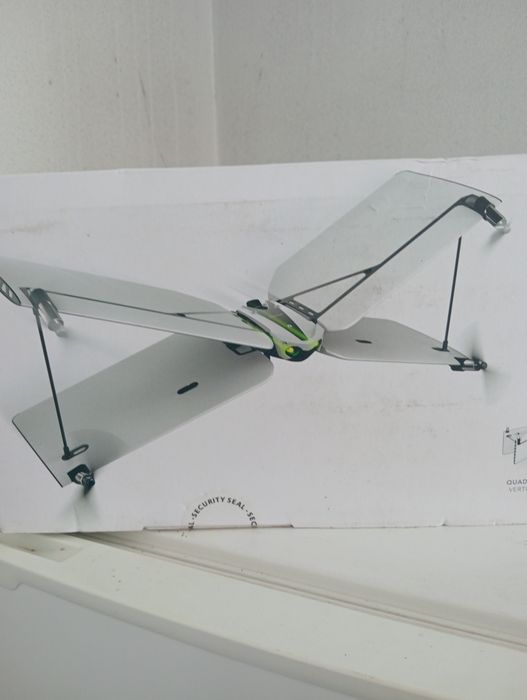 Drone usado como novo
