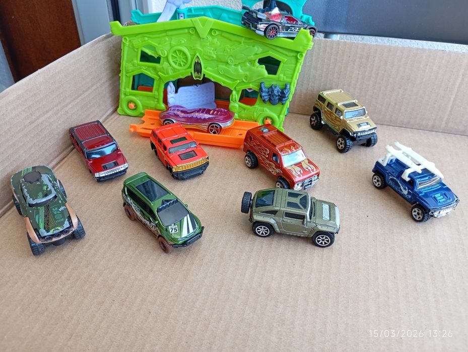 Miniaturas hot weels 145 unidades