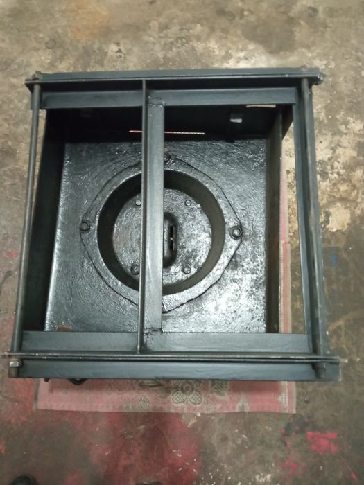 Кузня горно заводського виготовлення, розкладна двигун 380