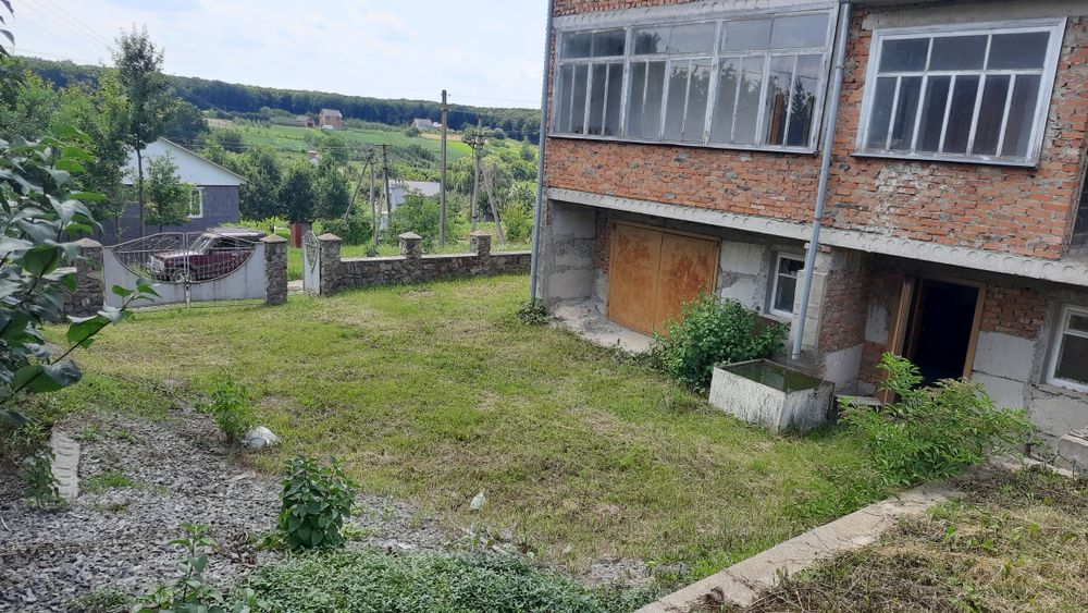Продам великий будинок