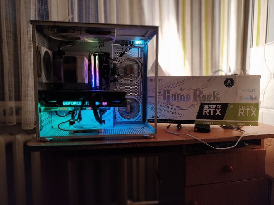 ігровий пк БІЛИЙ АКВАРІУМ , PALIT GameRock rtx3080TI , I5 12400f