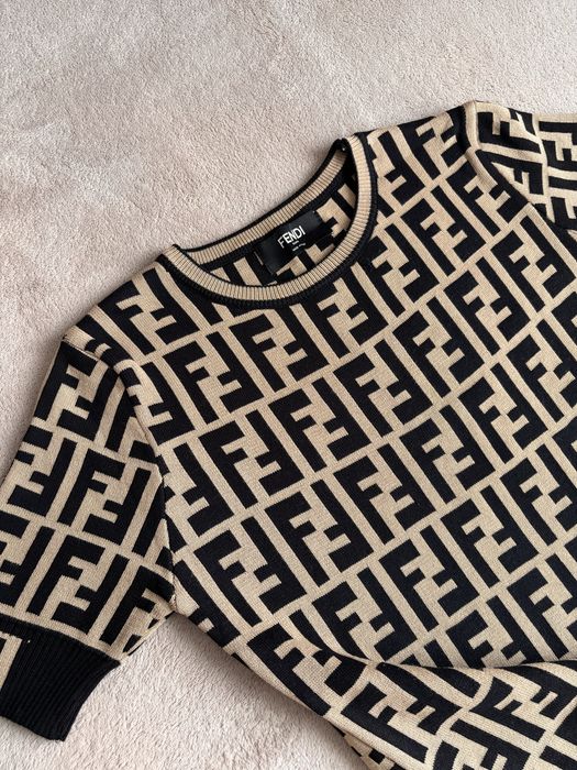 Плаття жіноче fendi