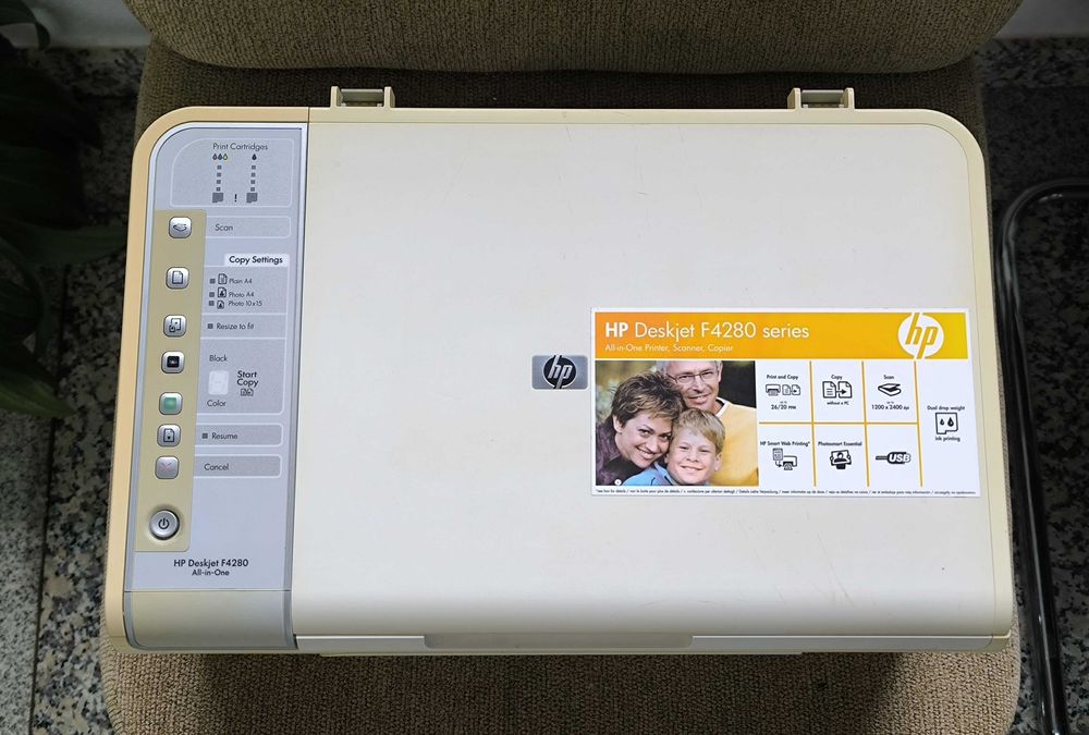 Impressora Multifunções HP Deskjet F4280