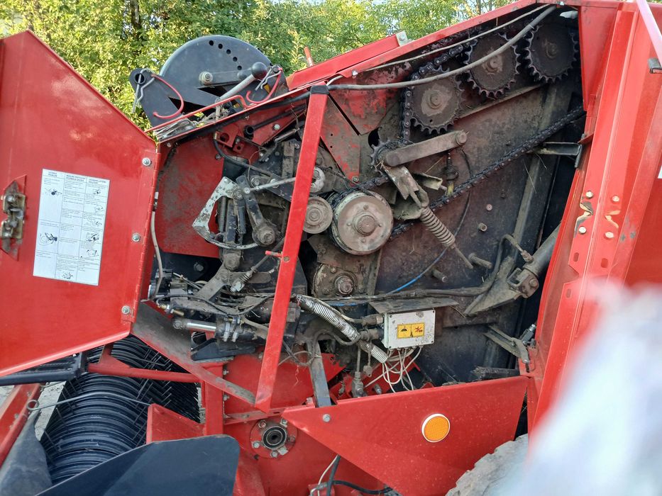 Prasa belujaca unia famarol