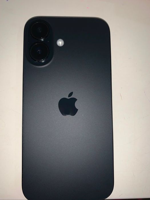 Iphone 16 normal
