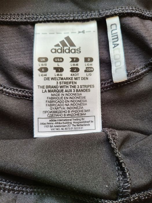 Calças  marca Adidas64174429257731123