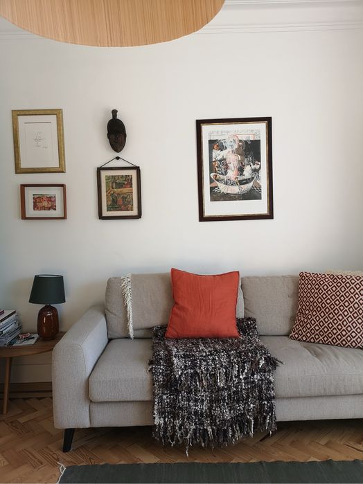 Sofá Area pouco uso