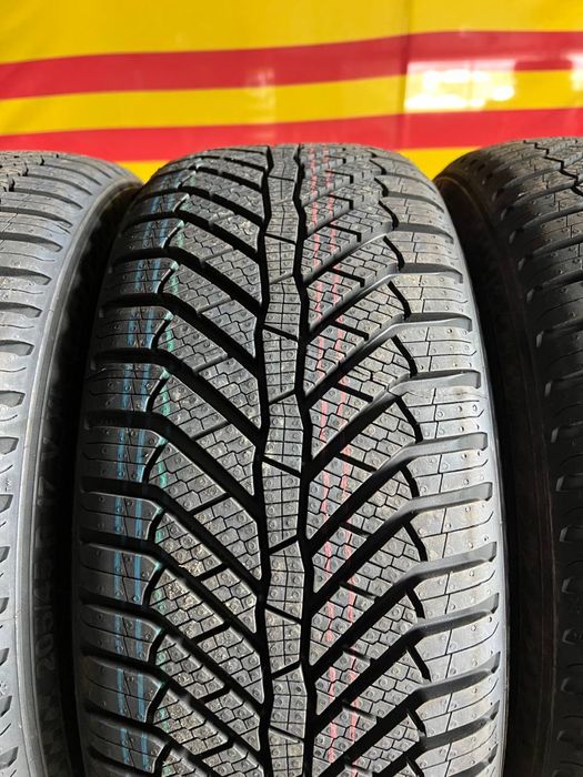 Шини  205/45 r17 88V Semperit All-Season Grip 2025рік (546)