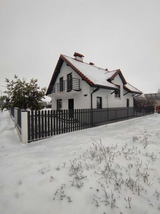 Будинок поблизу Борисполя 25 км від Києва Закрите котеджне містечко