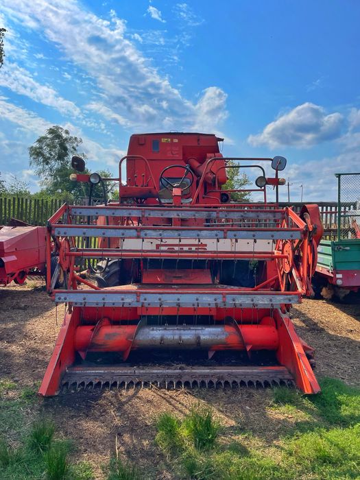 Комбайн зернозбиральний Deutz-Fahr M-600