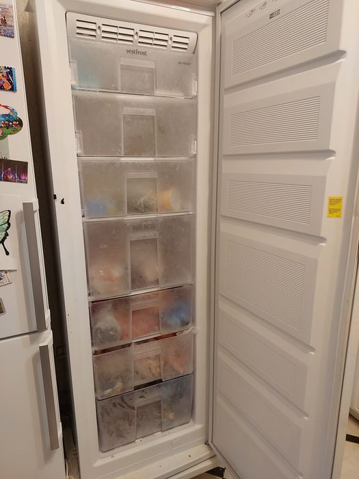 Морозильна камера VESTFROST 10000грн