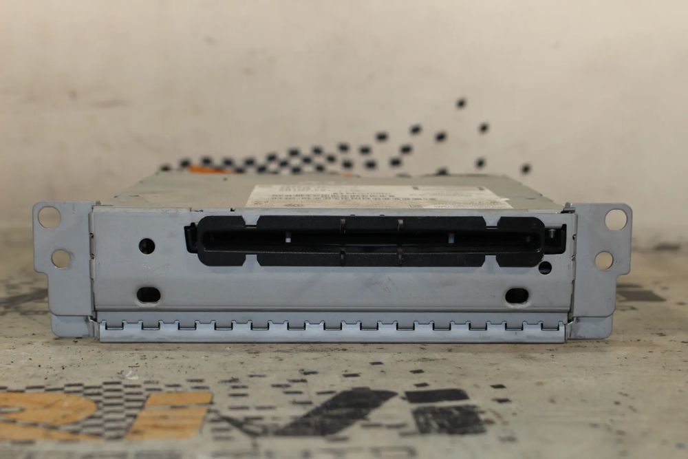 Rádio / auto-rádio BMW 1 (F20)