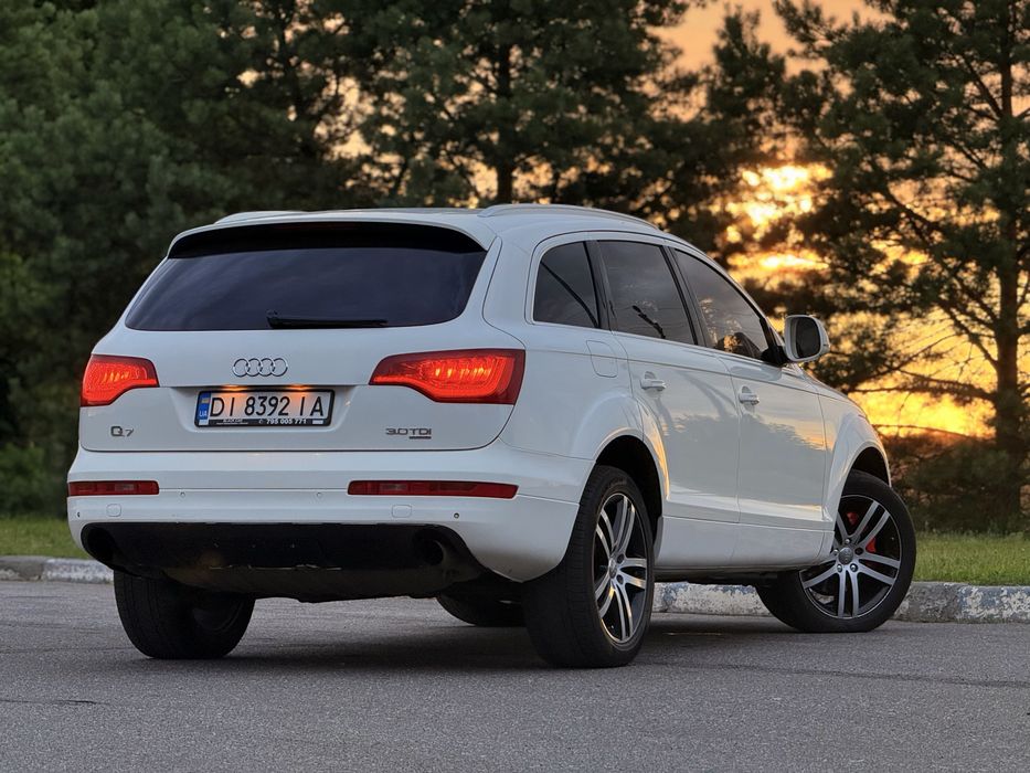 Продам автомобіль Audi Q7 Quattro 2007рік. Дизель 3.0 TDI