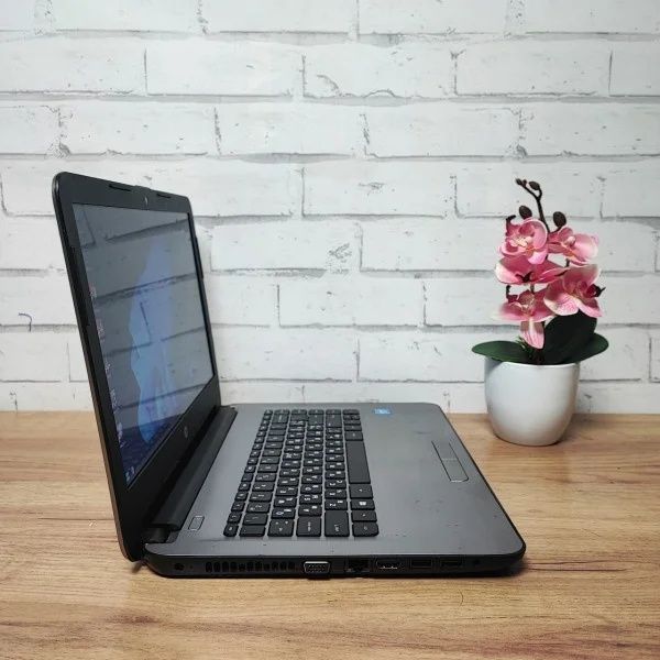 Уцінкка! Ноутбук HP am-005nd: 14, Intel Celeron N3060, 8 GB DDR3, Inte