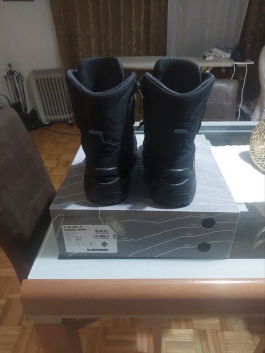 Botas taticas lowa