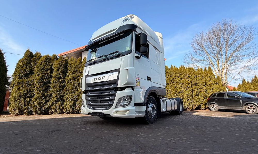 DAF  XF 480 standard cały na Poduszkach