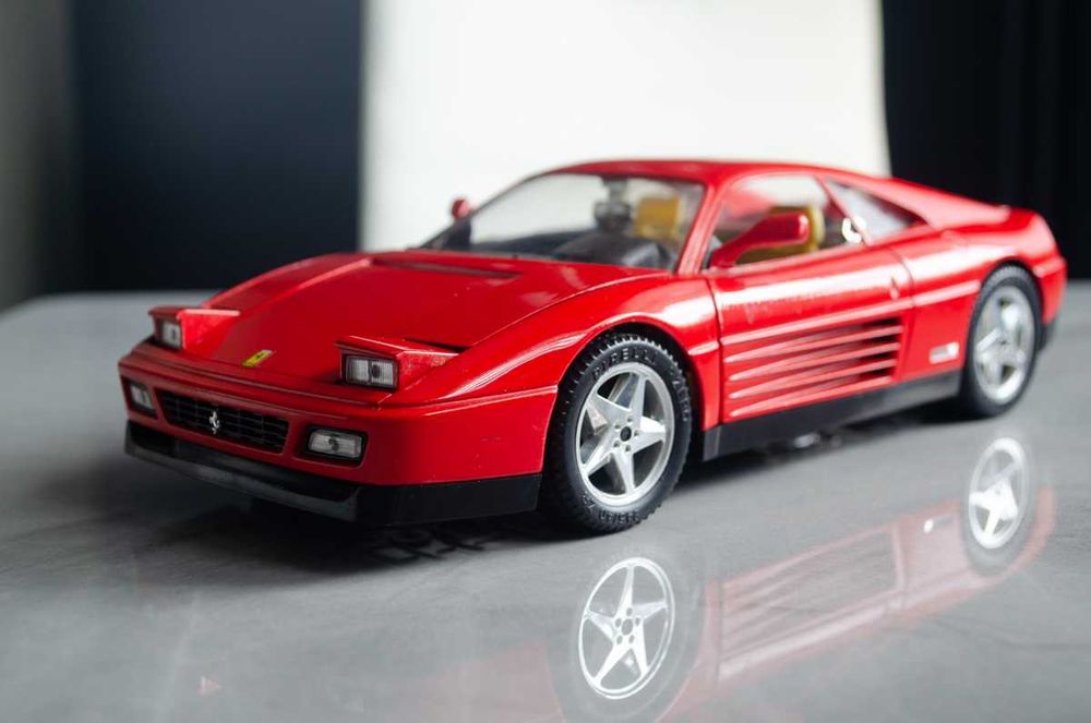 Модель 1:18 Ferrari 348 Tb 1989 by Mira Зроблено в Іспанії