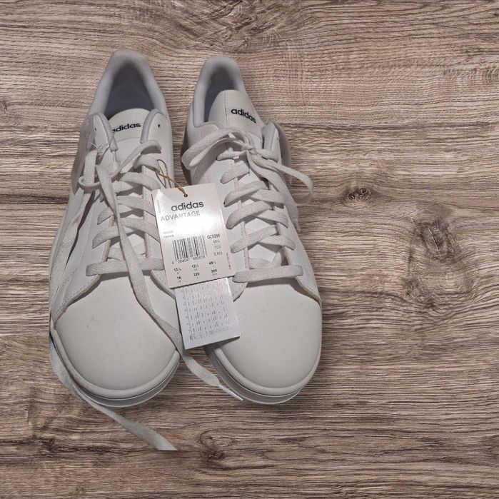 Кросівки Adidas Advantage 49.5 розмір