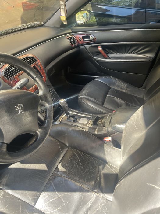 Peugeot 607 (2.7 HDI AT)