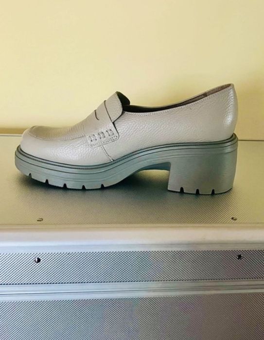 Retro Mokasyny / Czółenka na platformie + słupek - Ryłko r. 41/4