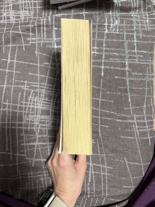 Книга «Город женщин» Э. Гильерт, рус.язык