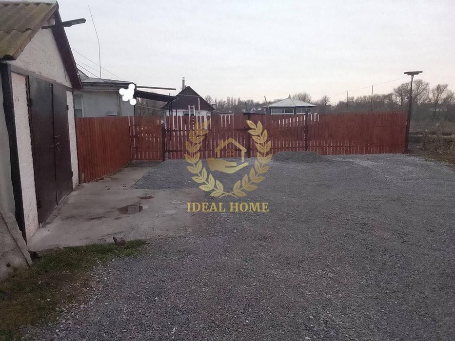 Продам будинок з 4 кімнатами Поло́ги — село в Україні, у Білоцерківськ