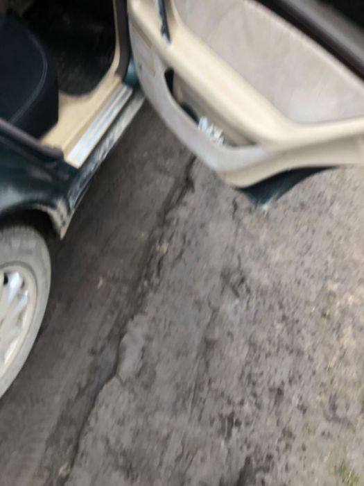 Мерседес 210  2.2 сdi