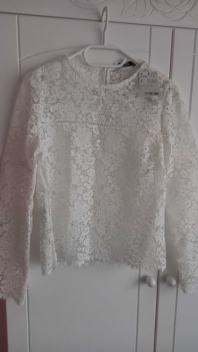 Bluzka koronkowa