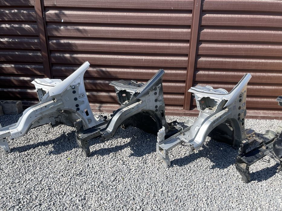 Кузов Peugeot  3008 5008 стойка,четвертина лонжерон Пежо3008  5008