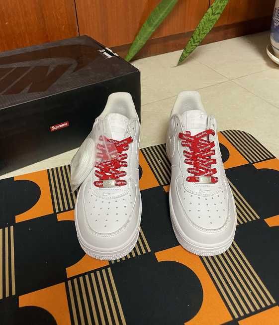 Buty Air force 1 Supreme biale rozmiar 39 Nowe
