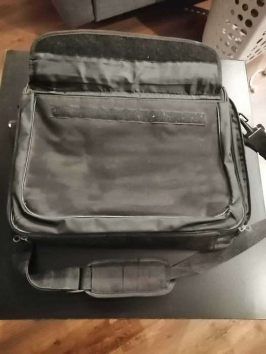 Tobra na laptop - stan: bardzo dobry - Tanio