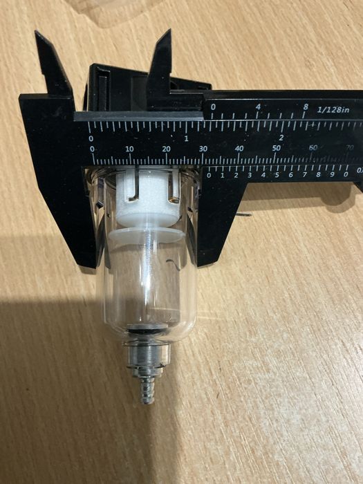 Новий якісний водомаслоотделитель компресопа 1/2 фільтр повітряний нов