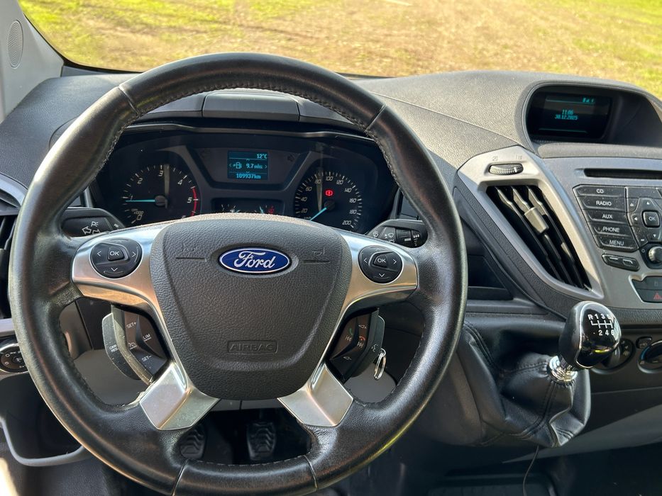 Ford Transit Custom 2016 com 110mil km IVA