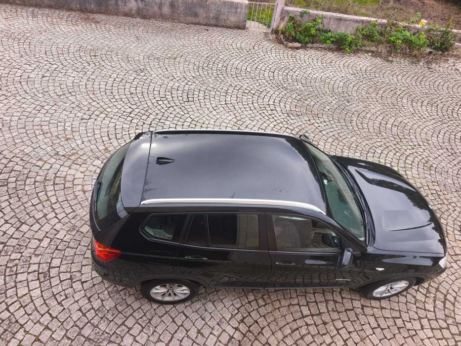 SUV da BMW em bom estado