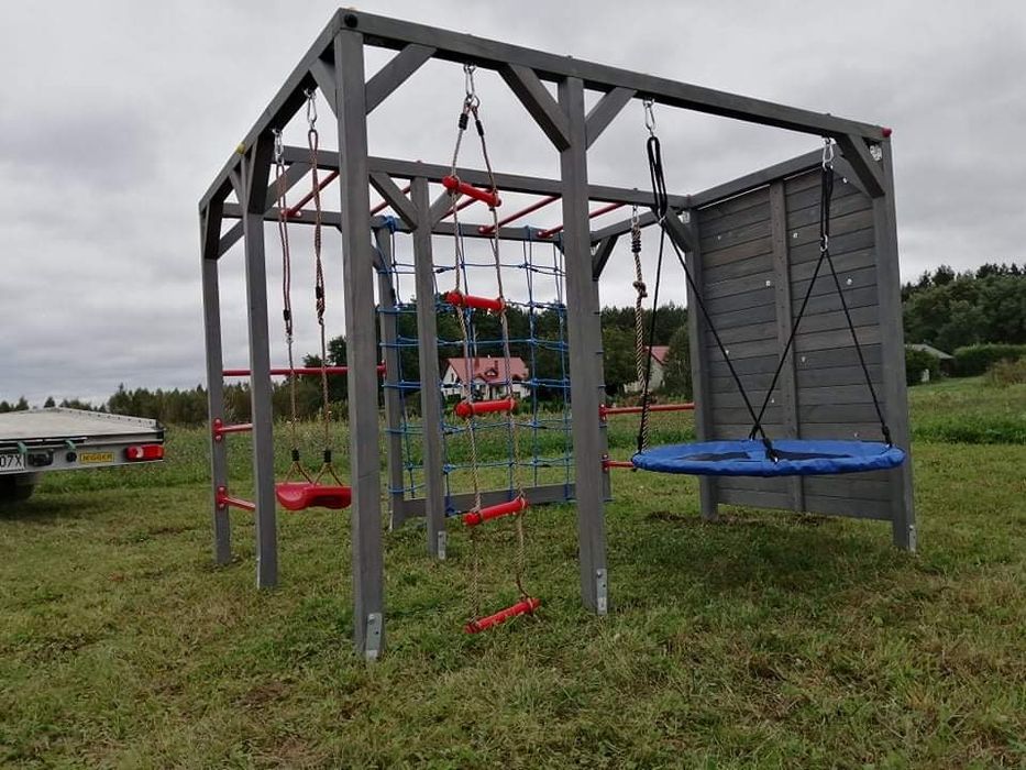 Malpi gaj scianka wspinaczkowa drazki hustawki bocianie gniazdo