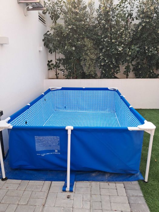 Piscina desmontavel INTEX 3x2x0,75 como nova