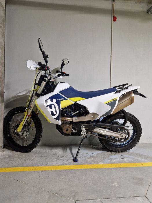 Husqvarna 701 / Depósito Extra 12L