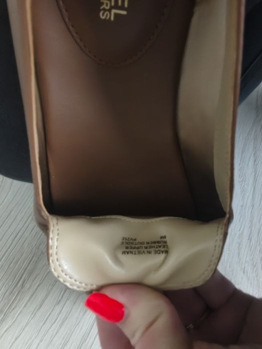 Michael Kors loafersy Carson 8M 39