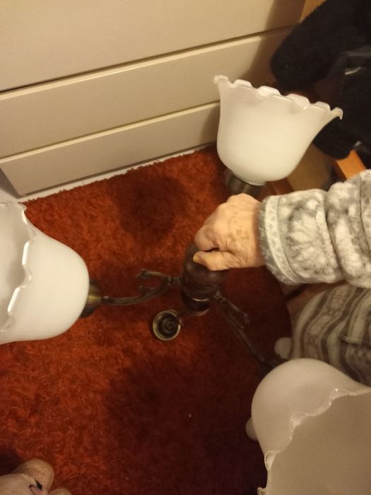 Candeeiro para tecto antigo impecável globos de vidro