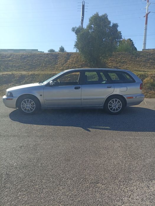 Volvo V40 2003 1.6