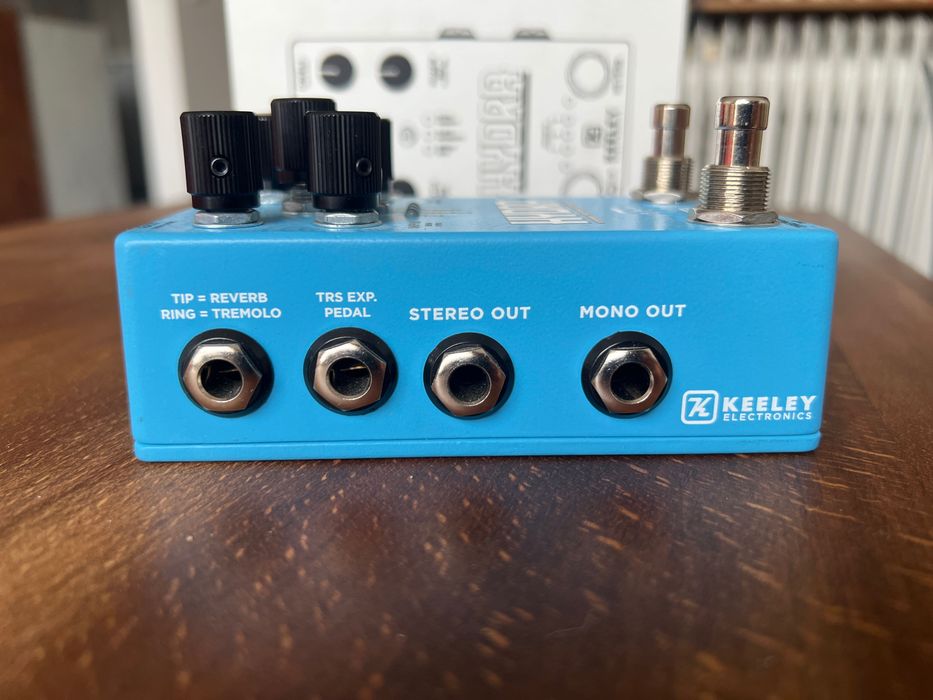 KEELEY HYDRA Stereo Tremolo Reverb