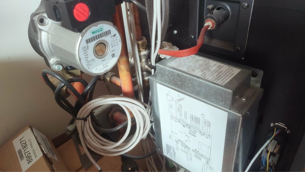 Sprzedam kominek dwumediowy