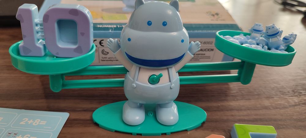 Навчальна гра балансир Shantou Balance Hippo