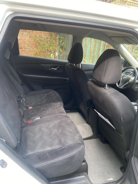 Продам Nissan  X-Trail 2016