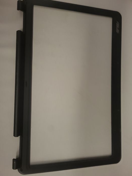 Sprzedam Ramkę matrycy do Laptopa ASUS K50C
