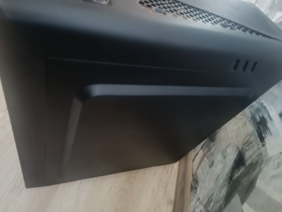 Продам корпус для ПК, клавіатуру, мишку