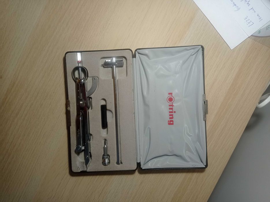 Cyrkiel Rotring stan bardzo dobry